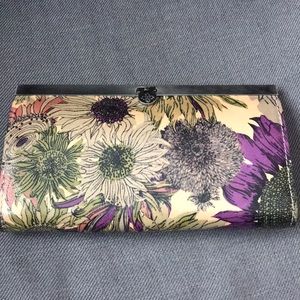 Patricia Nash leather clutch wallet